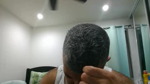 h0nest84 online show from September 2025 06:16:02 AM