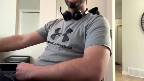 h0rnyhubbbyy online show from February 2026 06:39:02 PM