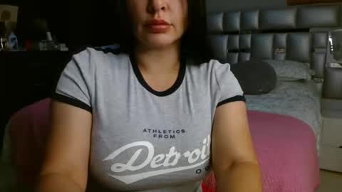 Snapshot of h_a_n_n_n_a chatting on November 2025 09:31:02 PM h_a_n_n_n_a online show from November 2025 09:31:02 PM