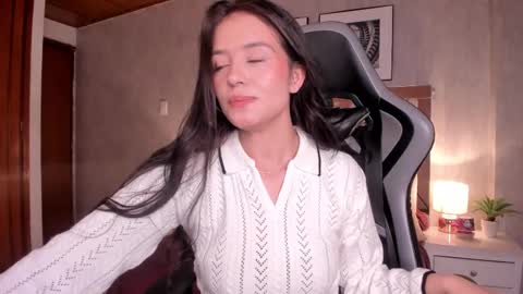 haathorx online show from November 2025 09:00:02 PM