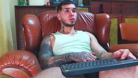 Snapshot of hades_carter chatting on February 2026 08:51:01 PM Hades online show from February 2026 08:51:01 PM