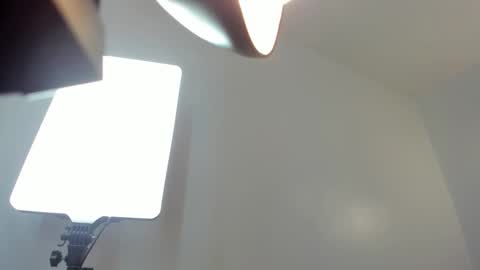 Snapshot of hadid_jimenez chatting on March 2026 07:07:01 PM Hadid online show from March 2026 07:07:01 PM