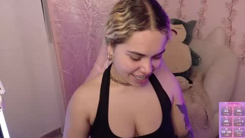 Haely online show from May 2026 12:38:01 AM