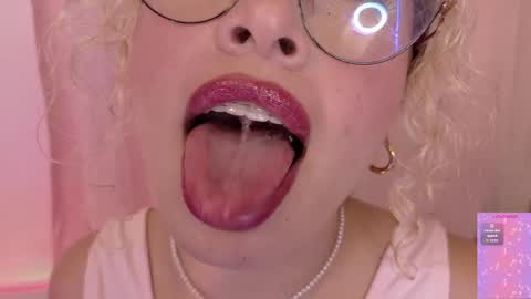 Haely online show from June 2026 05:06:01 PM