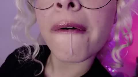 Haely online show from June 2026 05:12:01 AM
