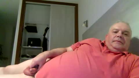 Snapshot of haggisstop chatting on January 2026 08:46:02 PM haggisstop online show from January 2026 08:46:02 PM