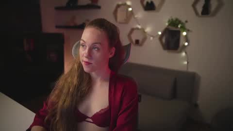 hahayessihaveone online show from September 2025 07:08:02 PM