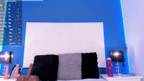 Kendal online show from January 2025 12:39:01 AM