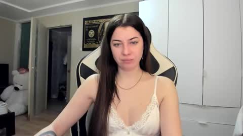 Snapshot of hailey_beauty chatting on December 2025 09:33:01 PM Sk pe Anya388109 online show from December 2025 09:33:01 PM