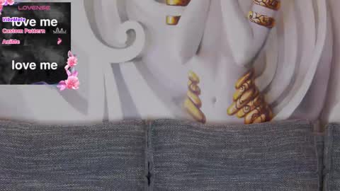 HaileyPeach online show from November 2025 06:12:01 PM