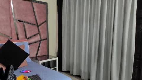 Hailey online show from September 2025 11:43:01 AM