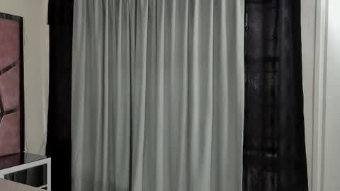 Hailey online show from October 2025 12:01:02 PM