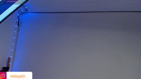 Snapshot of haileyduke chatting on February 2026 11:14:01 PM Hailey online show from February 2026 11:14:01 PM