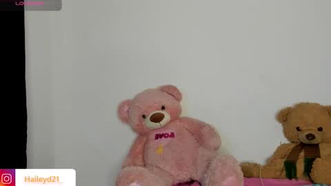 Snapshot of haileyduke chatting on March 2026 10:25:01 PM Hailey online show from March 2026 10:25:01 PM