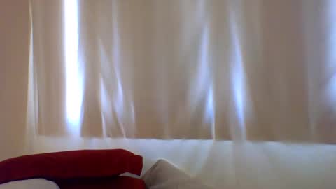 Snapshot of haileys123 chatting on December 2024 10:31:01 PM Hailey online show from December 2024 10:31:01 PM