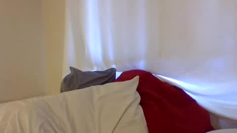 Snapshot of haileys123 chatting on February 2025 12:32:02 AM Hailey online show from February 2025 12:32:02 AM