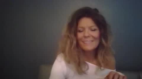 Snapshot of haileys123 chatting on December 2025 08:46:01 PM Hailey online show from December 2025 08:46:01 PM