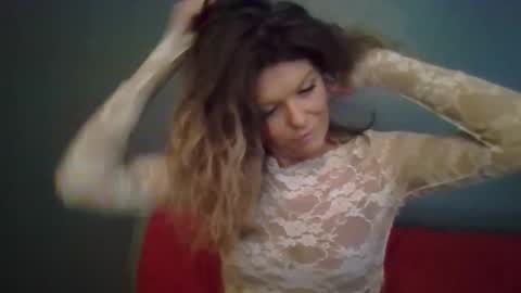 Snapshot of haileys123 chatting on December 2025 08:37:02 PM Hailey online show from December 2025 08:37:02 PM