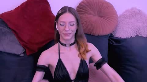 Snapshot of haileysinclair chatting on March 2026 12:08:01 AM Carla online show from March 2026 12:08:01 AM