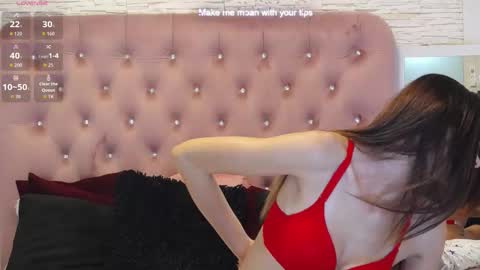 Snapshot of haileyvixenn chatting on September 2025 12:16:02 PM Hailey online show from September 2025 12:16:02 PM