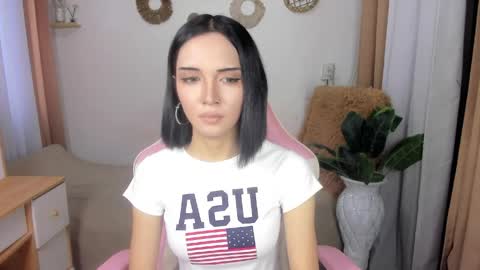 Snapshot of hailyourqueenofsatisfaction chatting on April 2026 08:31:01 AM Haily online show from April 2026 08:31:01 AM
