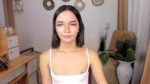 Snapshot of hailyourqueenofsatisfaction chatting on April 2026 12:29:02 PM Haily online show from April 2026 12:29:02 PM