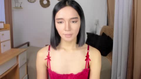 Snapshot of hailyourqueenofsatisfaction chatting on May 2026 09:25:01 AM Haily online show from May 2026 09:25:01 AM