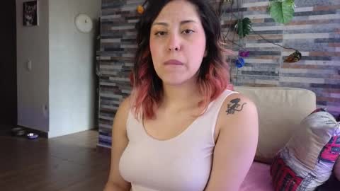 Snapshot of hairyandsexysalma chatting on October 2025 09:37:01 PM SALMA online show from October 2025 09:37:01 PM