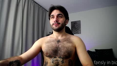 Adam online show from April 2026 07:58:02 PM