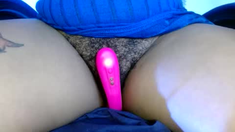 hairygirl83 online show from June 2026 04:23:01 PM