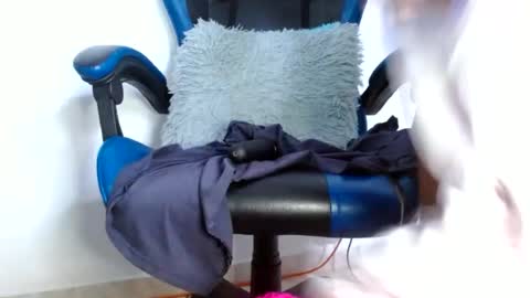 hairygirl83 online show from June 2026 03:15:02 PM