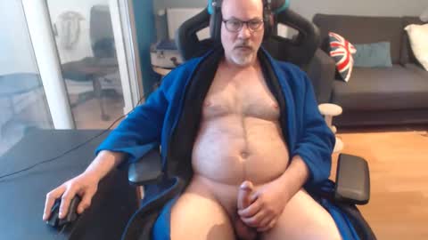 hairyman54 online show from April 2026 08:20:02 AM