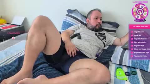 Snapshot of hairyman86 chatting on April 2026 07:40:02 PM hairyman86 online show from April 2026 07:40:02 PM