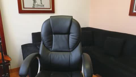 hairyncuteass online show from September 2025 11:44:01 AM