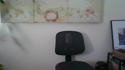 Snapshot of hairypussylover089 chatting on February 2025 05:04:01 AM hairypussylover089 online show from February 2025 05:04:01 AM