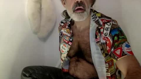Snapshot of hairytonkas chatting on March 2025 03:00:01 AM HairyTonkas online show from March 2025 03:00:01 AM