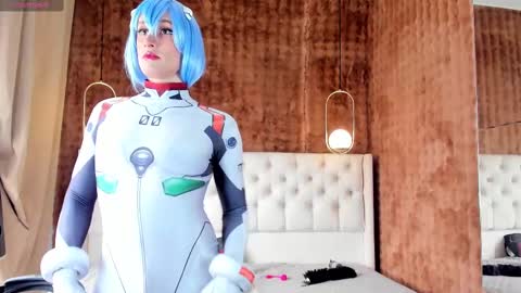 Snapshot of hakurukushka chatting on February 2025 01:33:01 PM Haku Please help me with your thumbs up its important online show from February 2025 01:33:01 PM