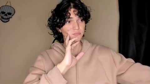 Snapshot of halan_jr chatting on October 2025 07:42:02 AM halan online show from October 2025 07:42:02 AM