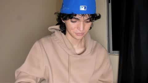 Snapshot of halan_jr chatting on October 2025 01:39:02 AM halan online show from October 2025 01:39:02 AM