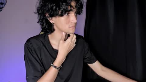 Snapshot of halan_jr chatting on October 2025 05:10:01 AM halan online show from October 2025 05:10:01 AM