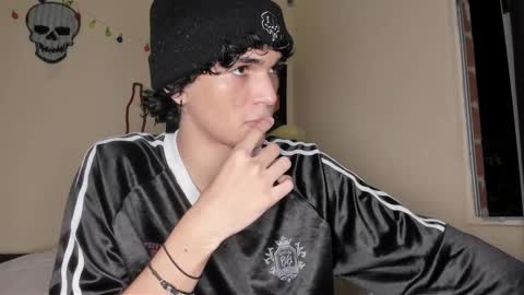 Snapshot of halan_jr chatting on November 2025 09:20:01 AM halan online show from November 2025 09:20:01 AM