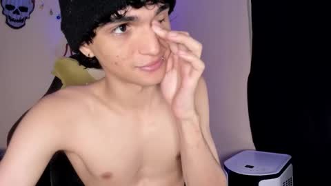 Snapshot of halan_jr chatting on December 2025 06:55:02 AM halan online show from December 2025 06:55:02 AM