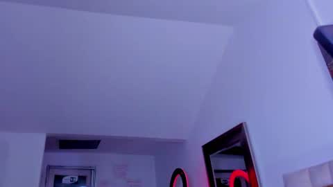 Halie  online show from June 2026 12:32:02 AM