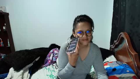 Snapshot of hallegreene20 chatting on September 2025 02:56:02 AM Halle 3 online show from September 2025 02:56:02 AM