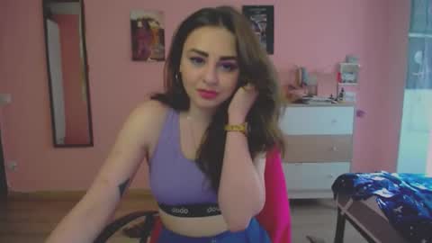 Ann online show from May 2026 01:39:02 PM