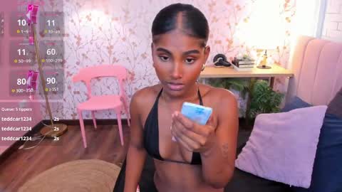 Halley Lorens online show from May 2026 07:19:02 PM