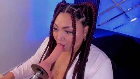 Halleyrosse online show from November 2025 04:11:02 AM