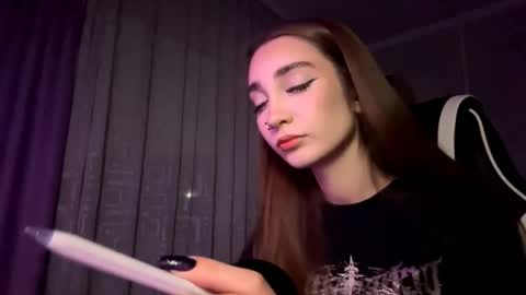 Snapshot of halliemcanaw chatting on November 2025 07:45:02 PM Holly online show from November 2025 07:45:02 PM