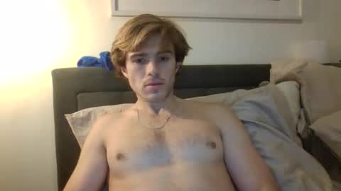 halor456999777 online show from February 2026 12:03:01 AM