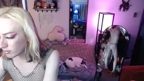 Snapshot of halovalentine chatting on March 2026 04:12:02 AM halovalentine online show from March 2026 04:12:02 AM